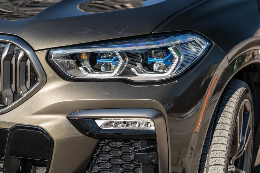 Детали экстерьера BMW X6 M50i 2019 года  (NA) (фото 4 из 29)